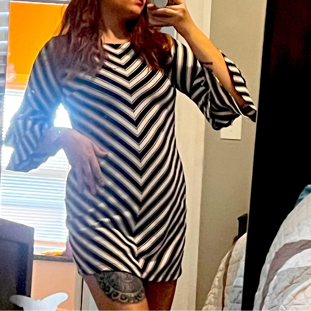 NEW YORK & CO cocktail dress